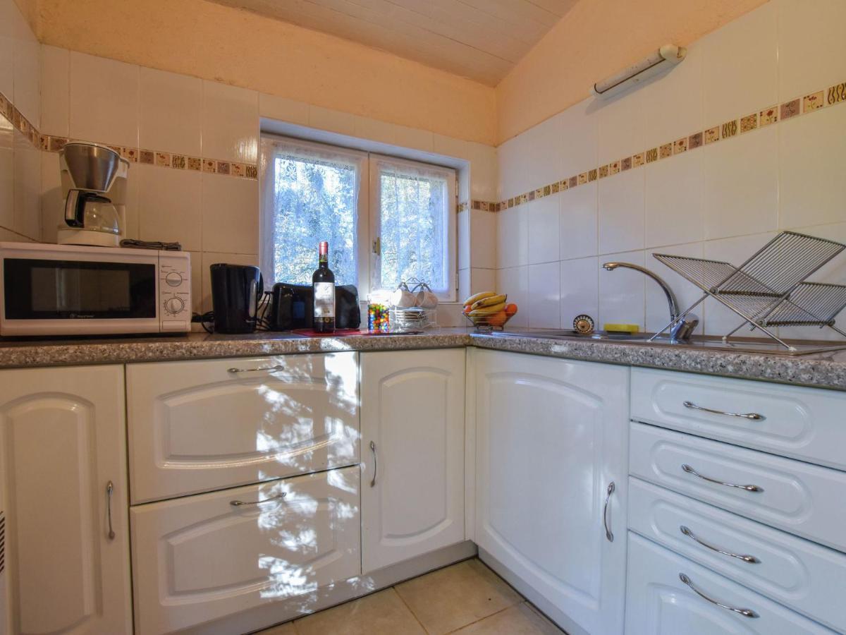 Cosy Holiday Home In Lantheuil With Garden Villefranche-du-Périgord エクステリア 写真