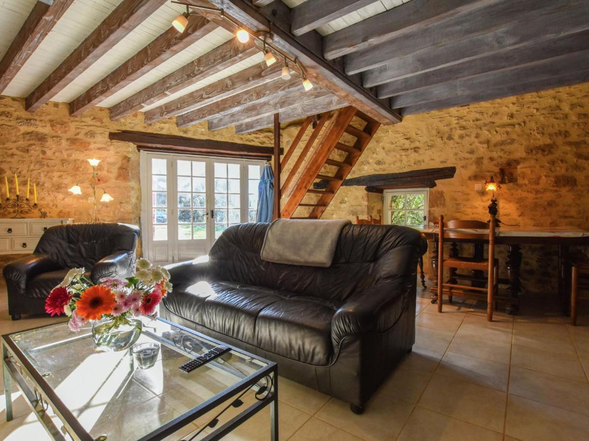 Cosy Holiday Home In Lantheuil With Garden Villefranche-du-Périgord エクステリア 写真