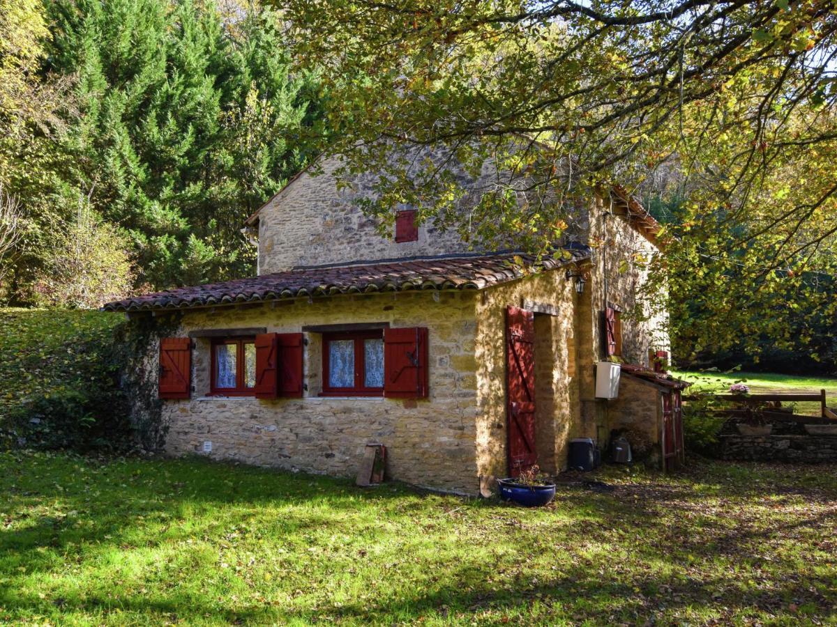 Cosy Holiday Home In Lantheuil With Garden Villefranche-du-Périgord エクステリア 写真