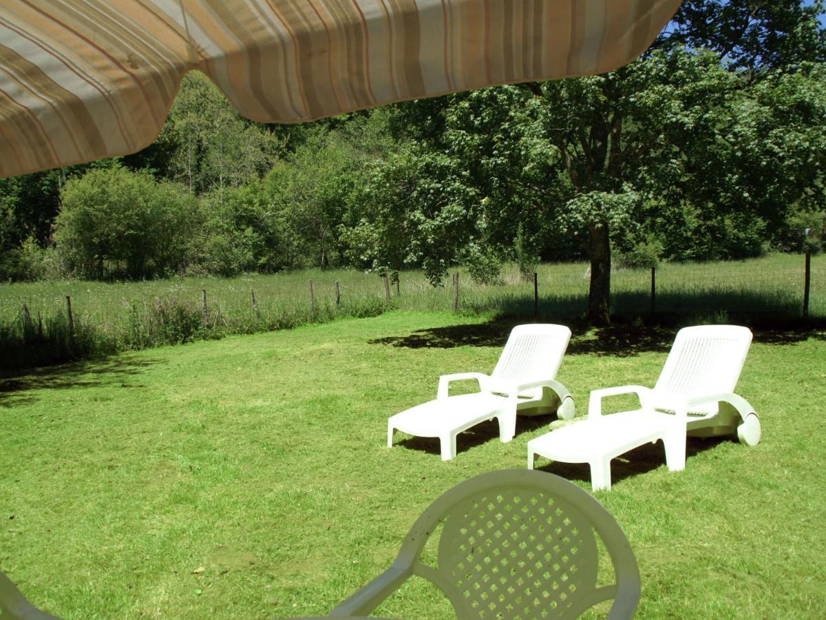 Cosy Holiday Home In Lantheuil With Garden Villefranche-du-Périgord エクステリア 写真