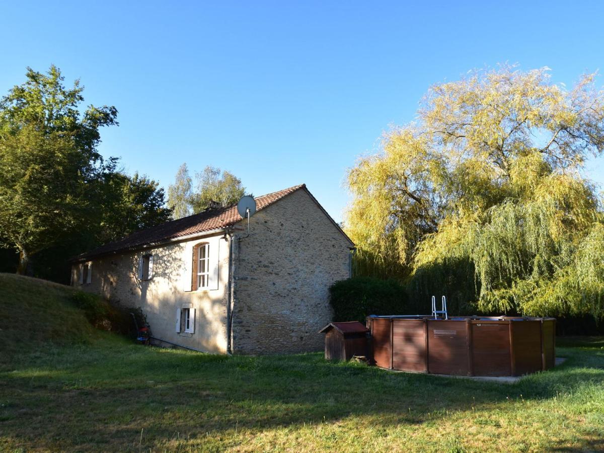 Cosy Holiday Home In Lantheuil With Garden Villefranche-du-Périgord エクステリア 写真