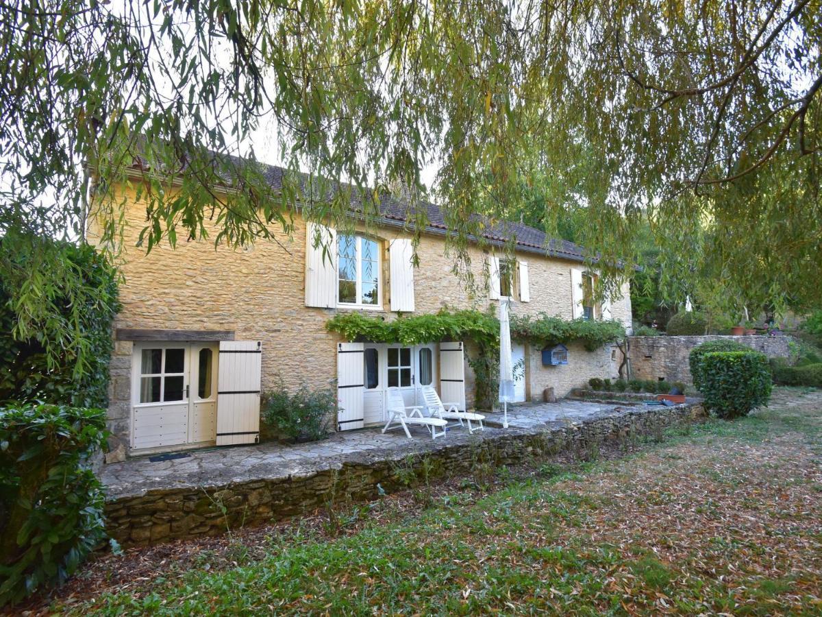 Cosy Holiday Home In Lantheuil With Garden Villefranche-du-Périgord エクステリア 写真