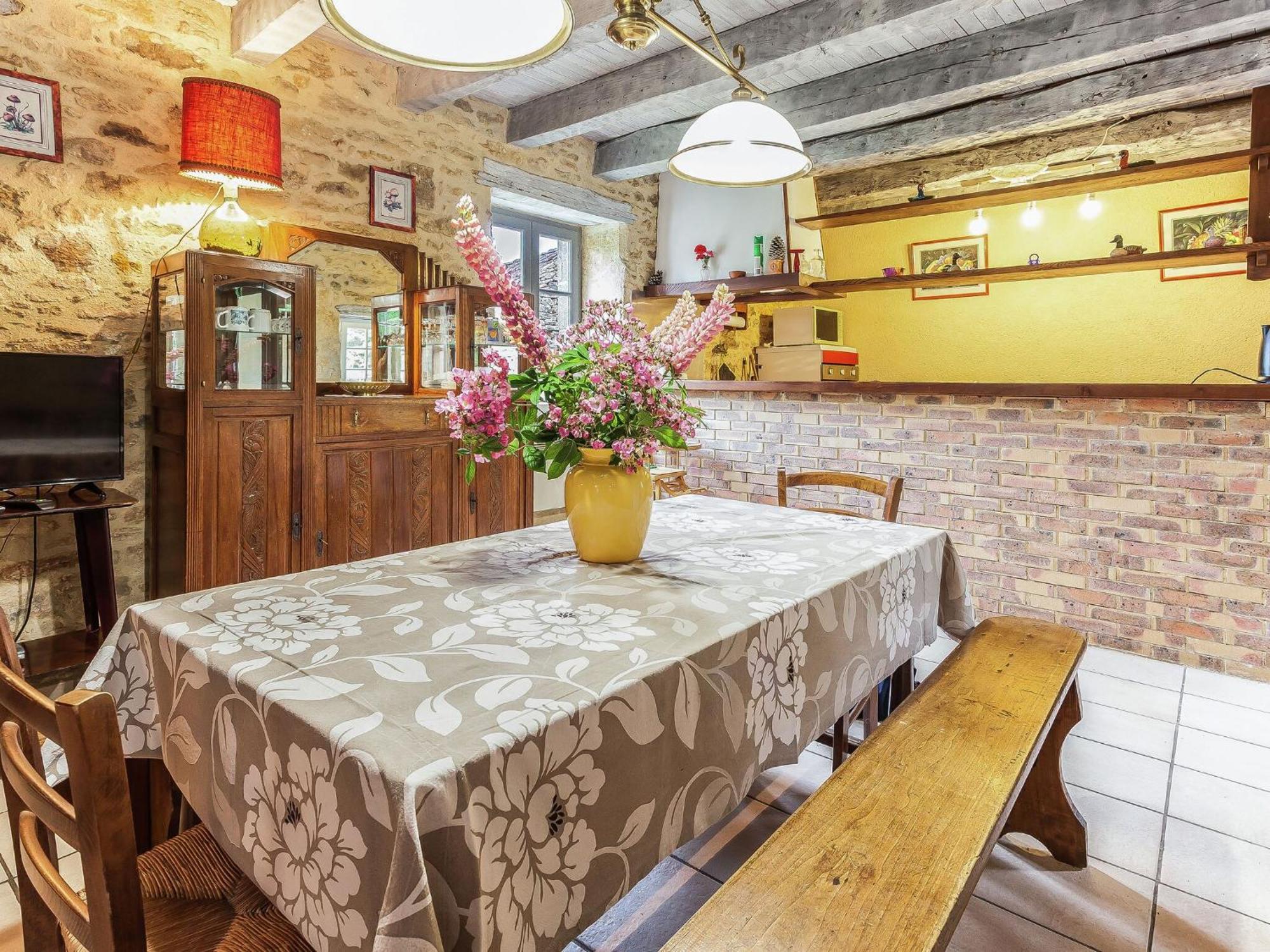 Cosy Holiday Home In Lantheuil With Garden Villefranche-du-Périgord エクステリア 写真