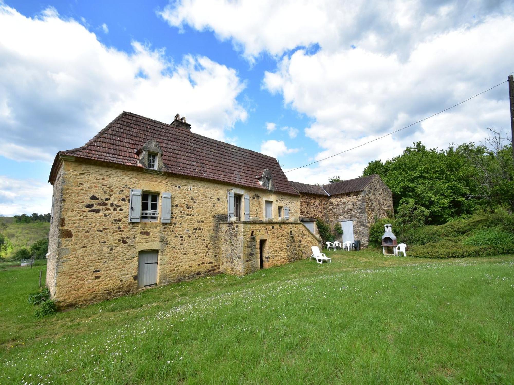 Cosy Holiday Home In Lantheuil With Garden Villefranche-du-Périgord エクステリア 写真