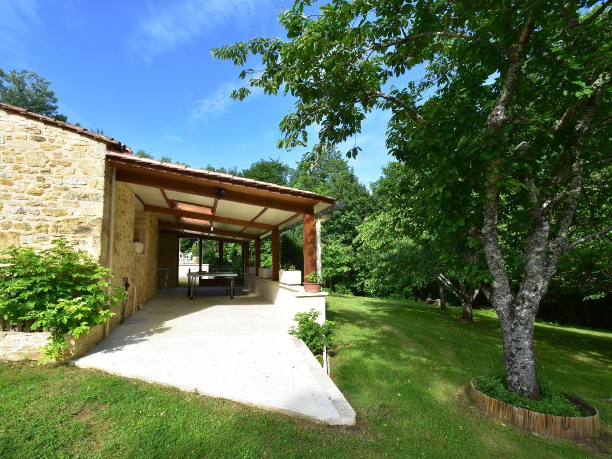 Cosy Holiday Home In Lantheuil With Garden Villefranche-du-Périgord エクステリア 写真
